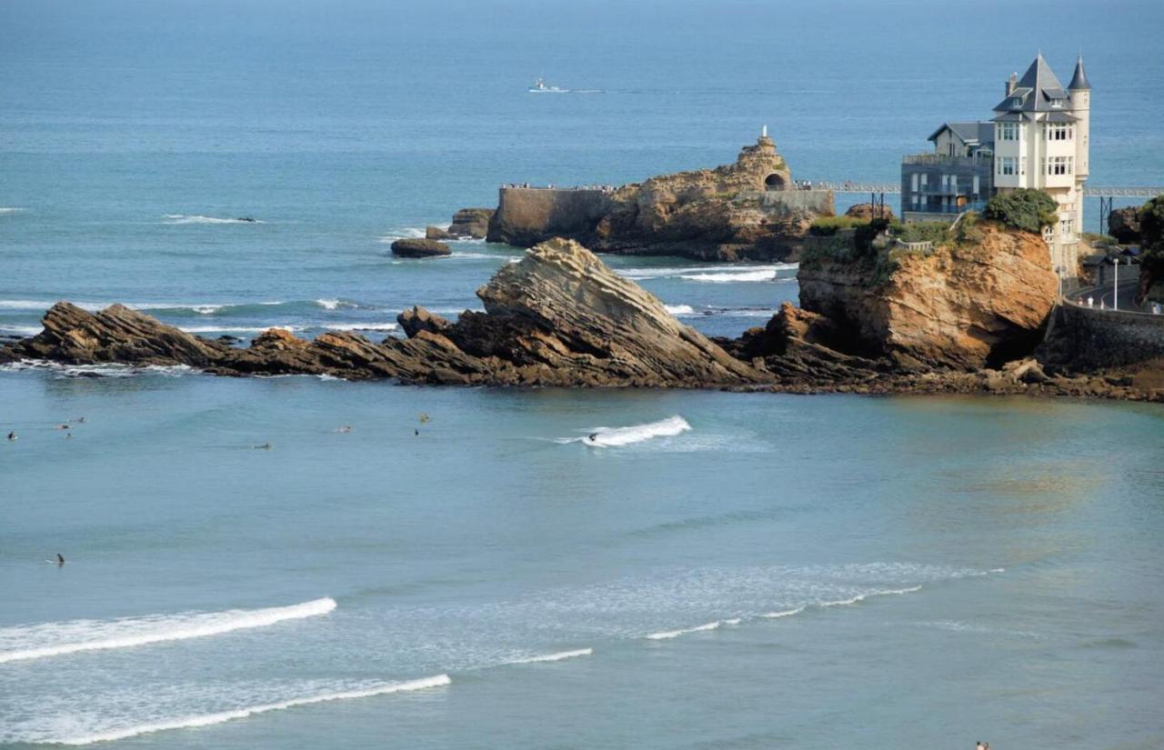 Coup De Coeur Assure Pour Ce T2 Renove Hyper Centre Biarritz Exterior foto